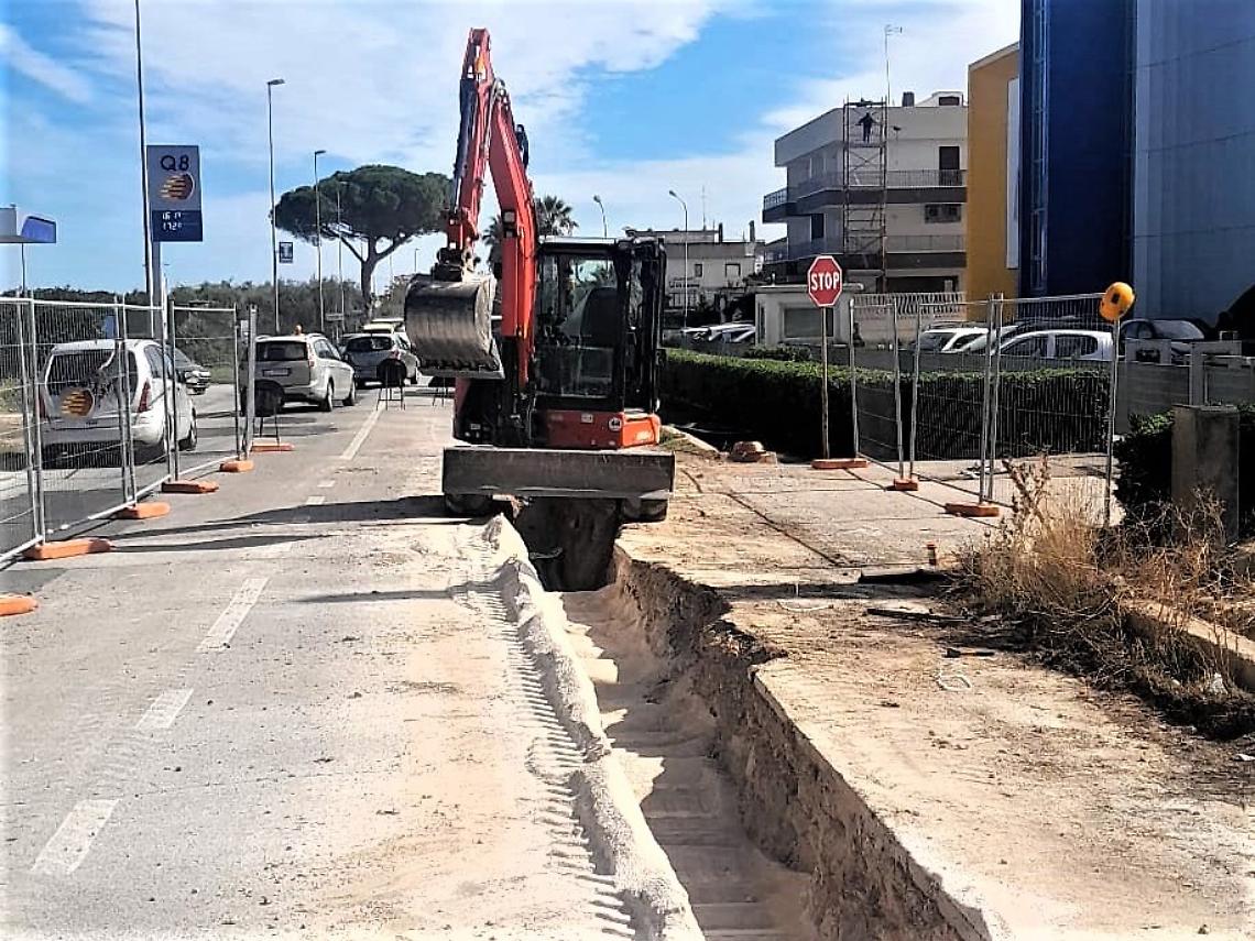 Asfalto in via Foggia e sul Lungomare Pietro Paolo Mennea a Barletta