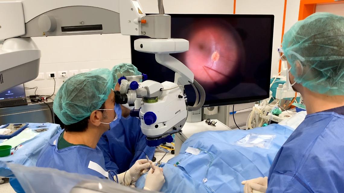Intervento oculustico al Policlinido di Bari