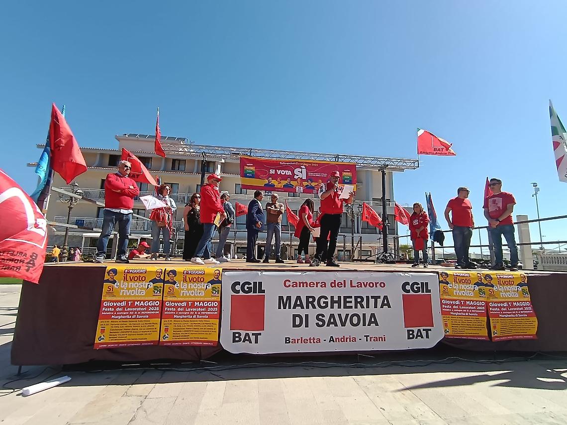 Manifestazione della Cgil Bat a Margherita di Savoia