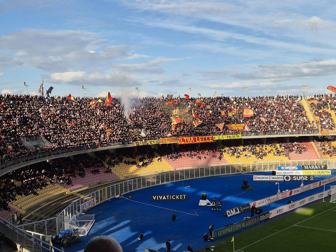 Lo stadio di Via del Mare a Lecce