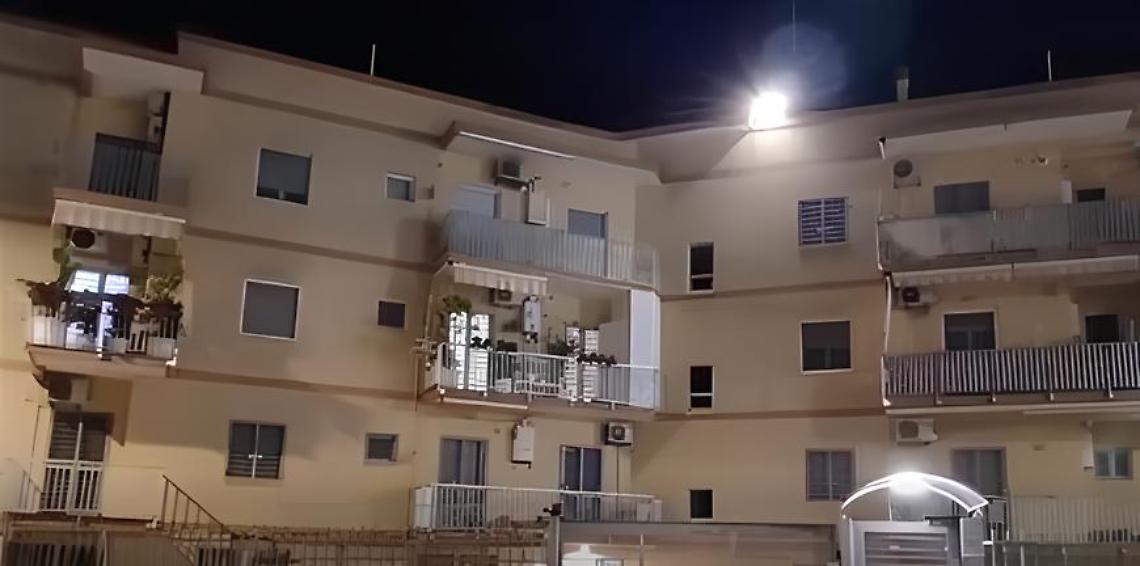 La palazzina evacuata a San Girolamo a Bari
