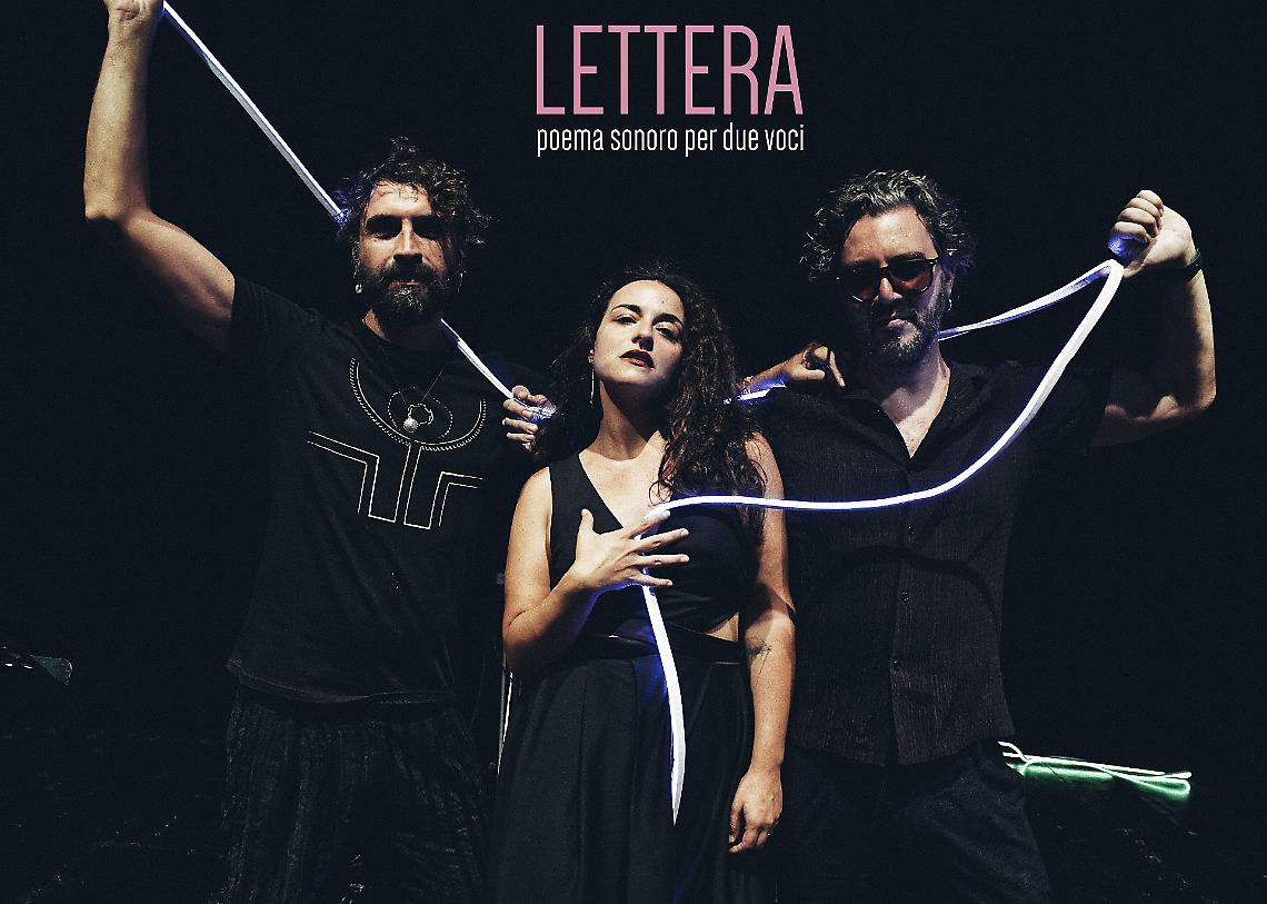 A Massafra la messa in scena dello spettacolo"Lettera - Poema sonoro per due voci"