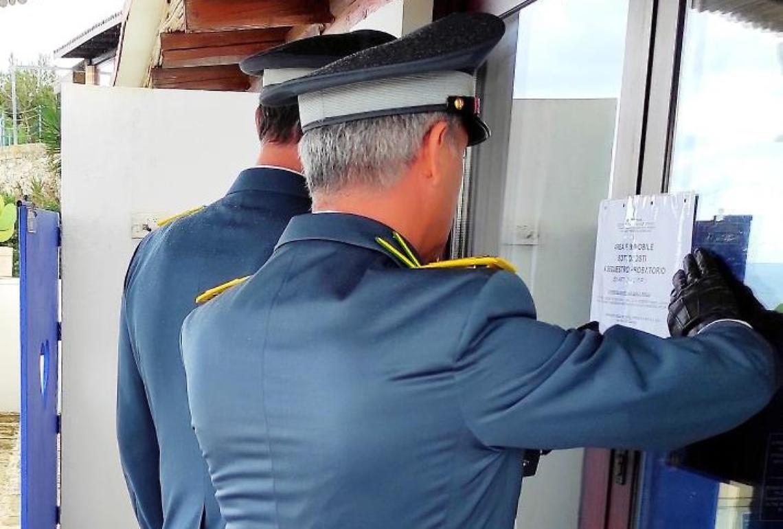 Il sequestro della Guardia di Finanza a Tricase