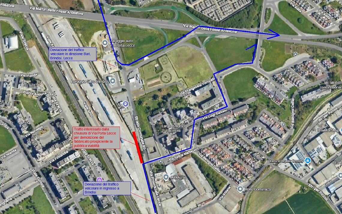 Demolizione in via Porta Lecce, sabato strada chiusa per cinque ore a Brindisi