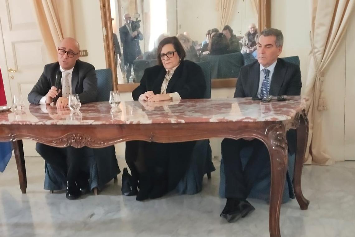 Piero Bitetti, Paola Dess&igrave; e Vincenzo Cesareo