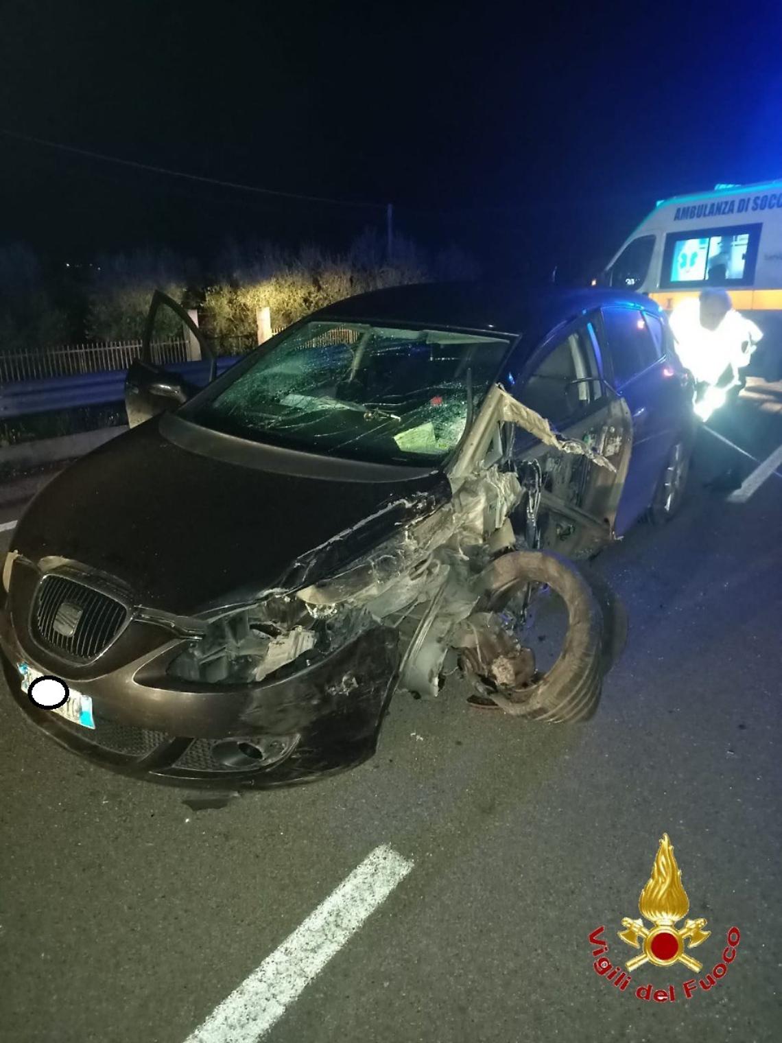 Schianto sulla Statale 93, tre persone ferite tra Barletta e Canosa