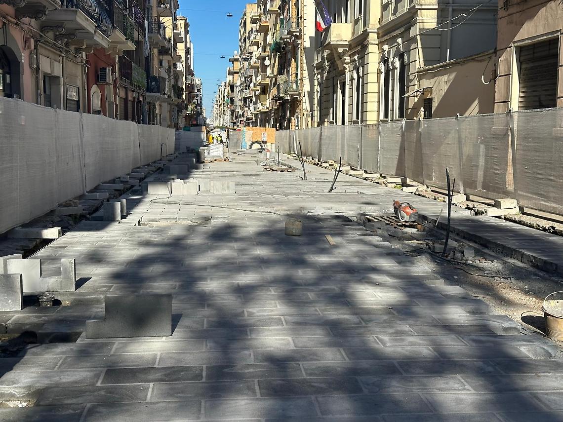Via Manzoni a Bari, avanzano i lavori di riqualificazione