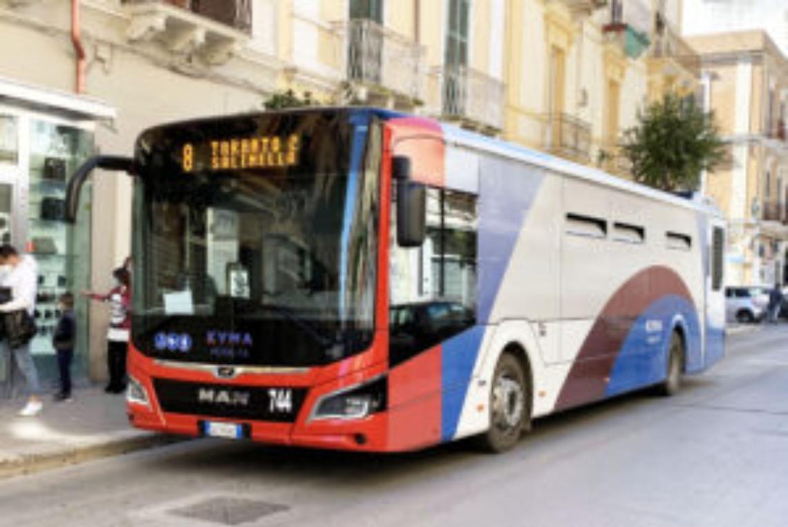 Un bus di Kyma mobilit&agrave;