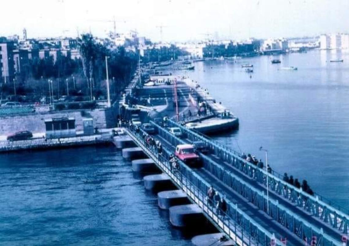 La passerella del 1984, dalla pagina Fb "Taranto fuori dal web"