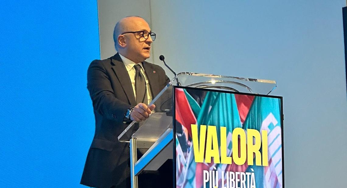 On. Mauro D'Attis a Napoli