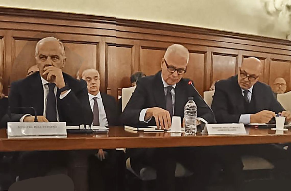 i Ministri Zangrillo Piantedosi e Crosetto a incontro avvio Concertazione Rinnovo Contratto Difesa Sicurezza 2025 2027 (Foto Siulm Marina)