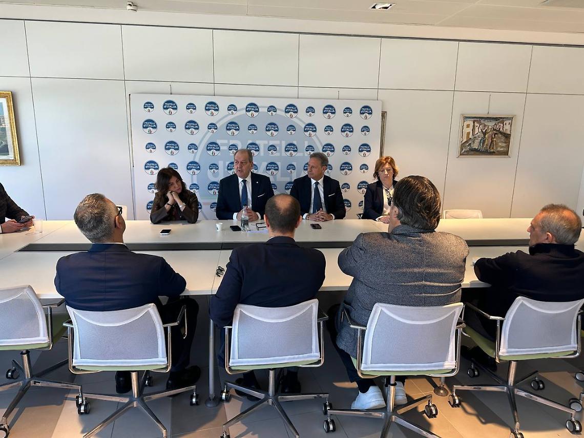 Incontro in Consiglio regionale del gruppo di Fratelli d'Italia con il sottosegretario La Pietra e la senatrice Fallucchi