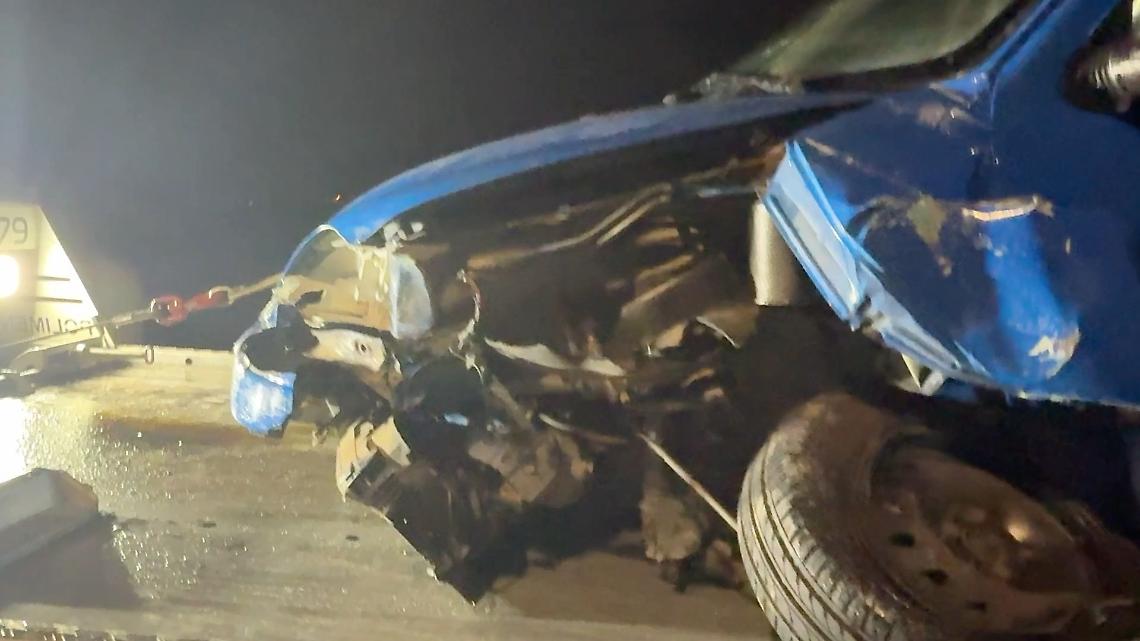 Auto fuori strada sulla Tangenziale Sud - foto di Francesco Manfuso