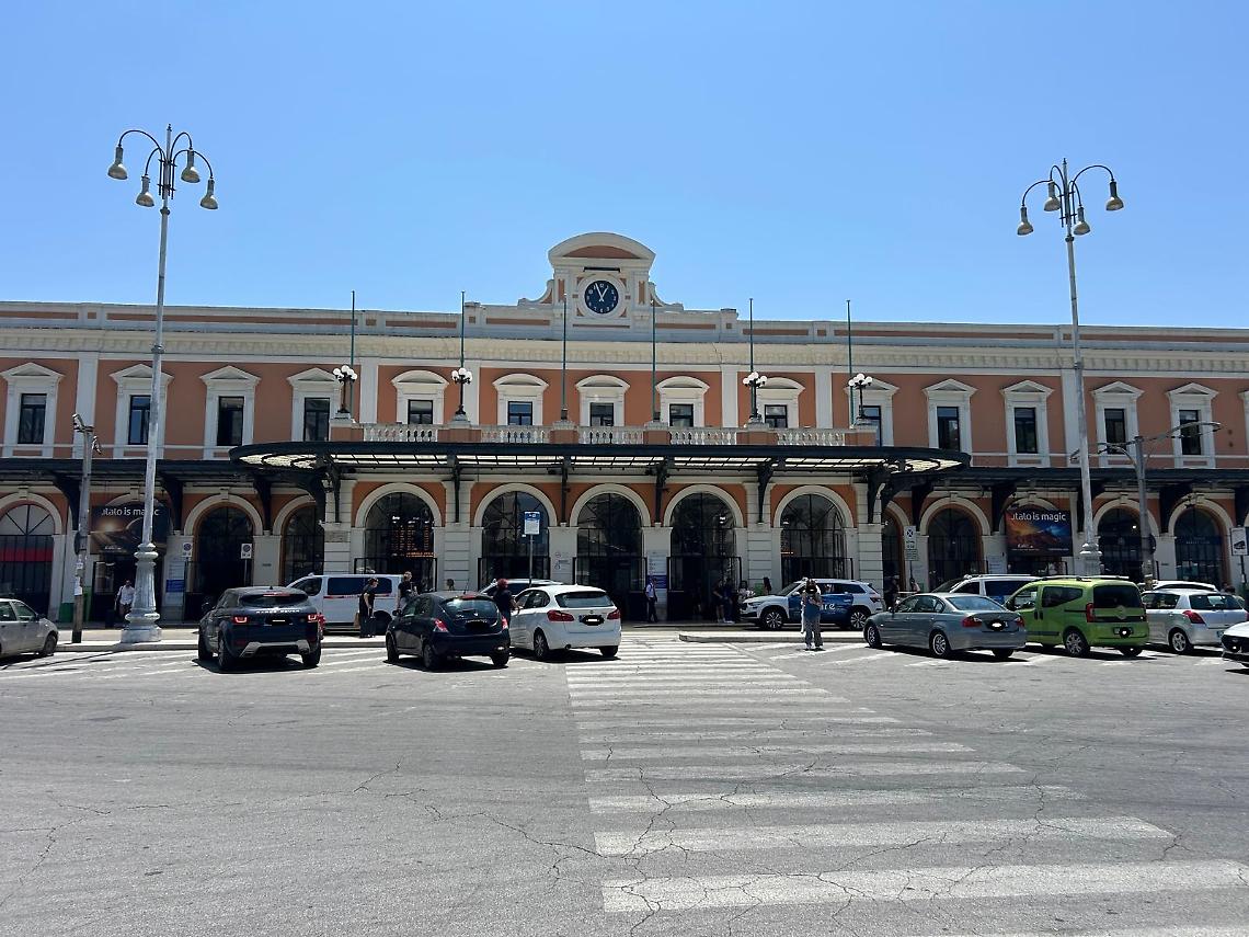 La stazione centrale di Bari