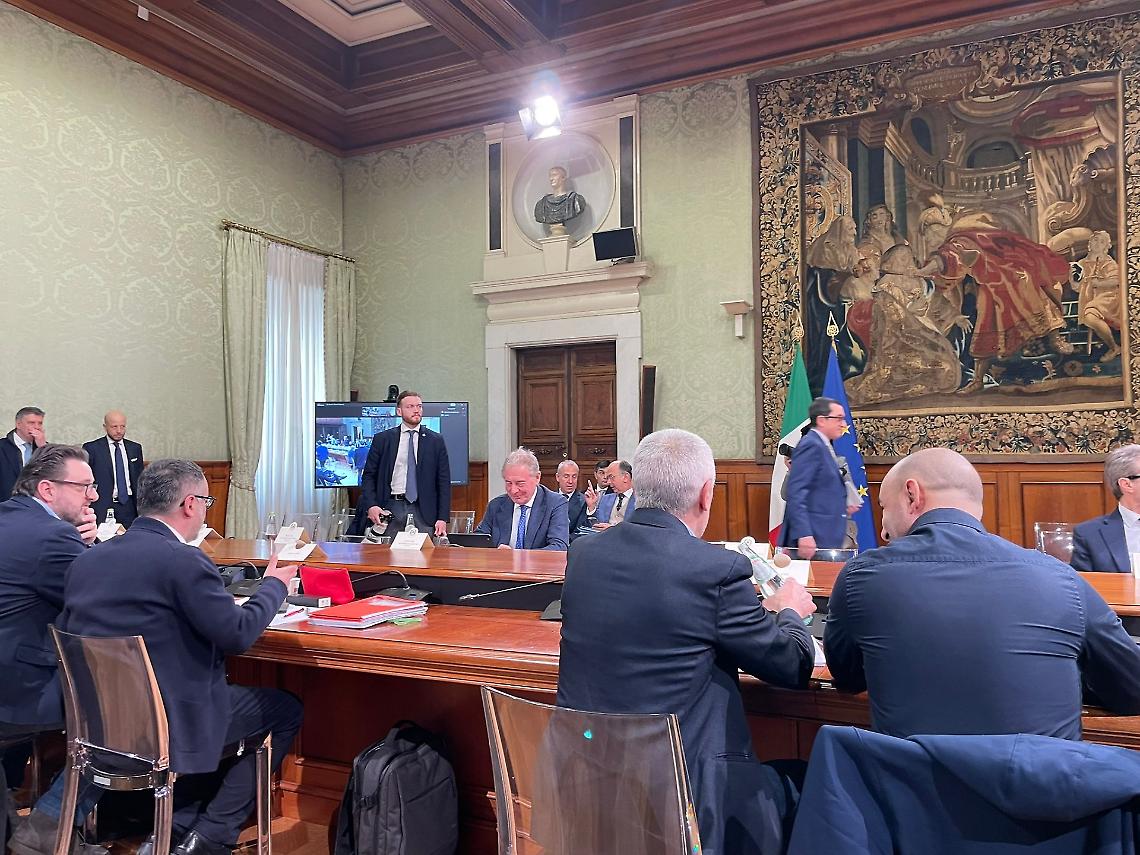 Il vertice sull'ex Ilva a Roma