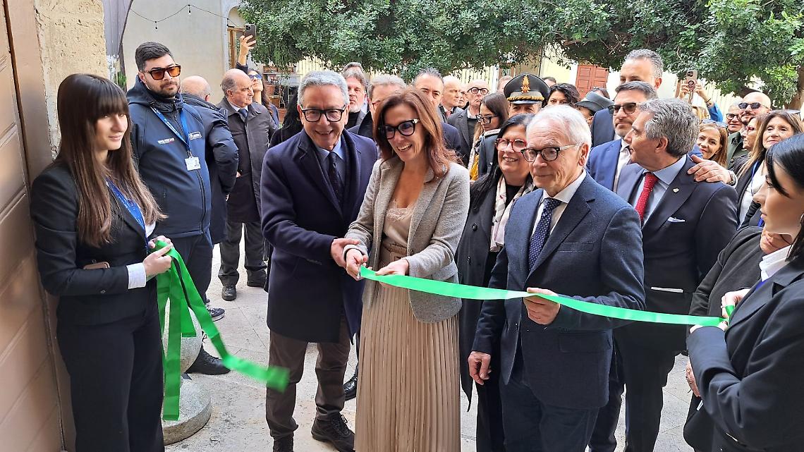 Brindisi, inaugurata la Borsa del turismo extralberghiero pugliese