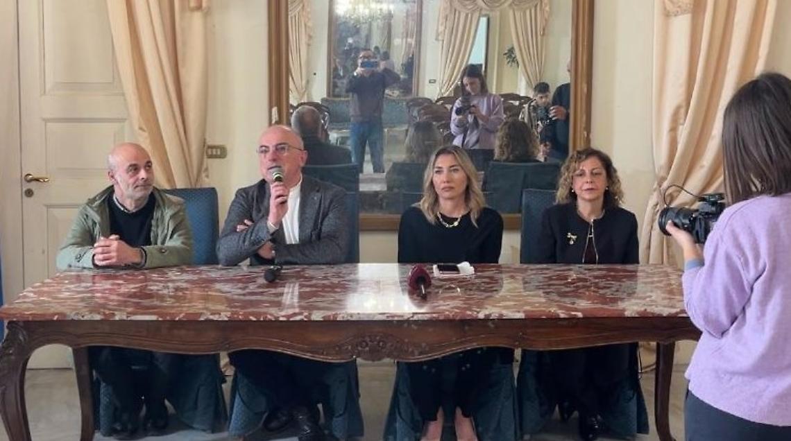 Dipendenze digitali, a Taranto nasce una rete per prevenire il fenomeno