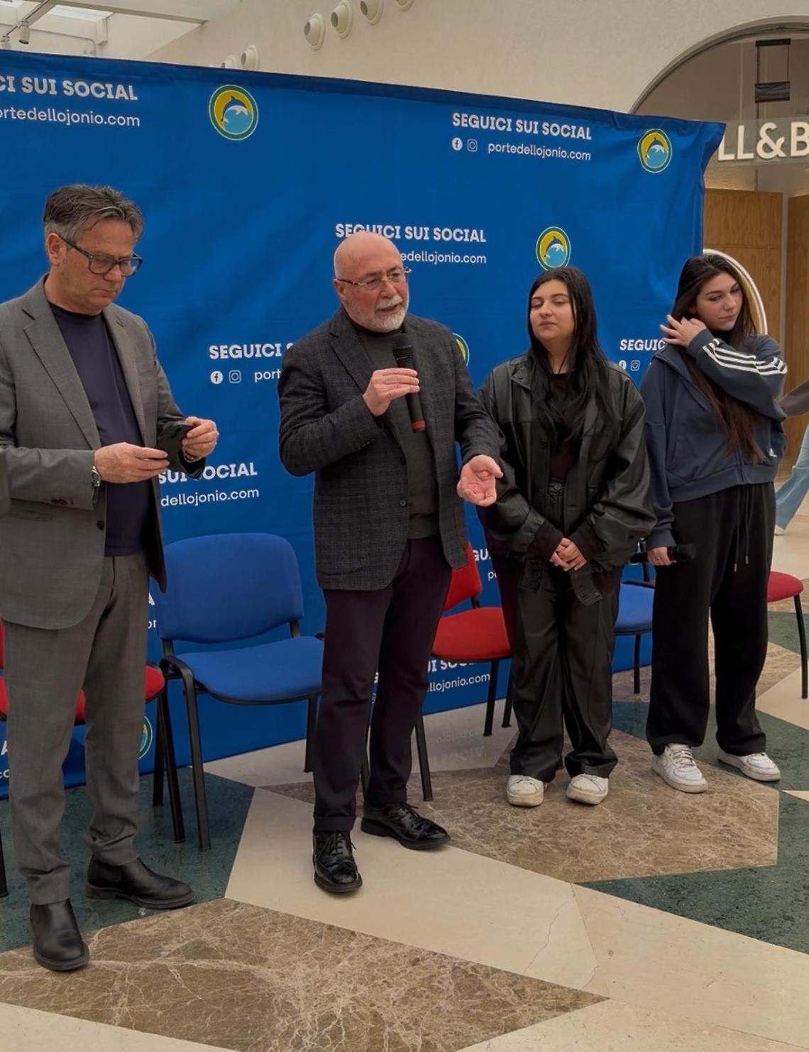 Violenza contro gli operatori sanitari, a Taranto una giornata di sensibilizzazione con gli studenti