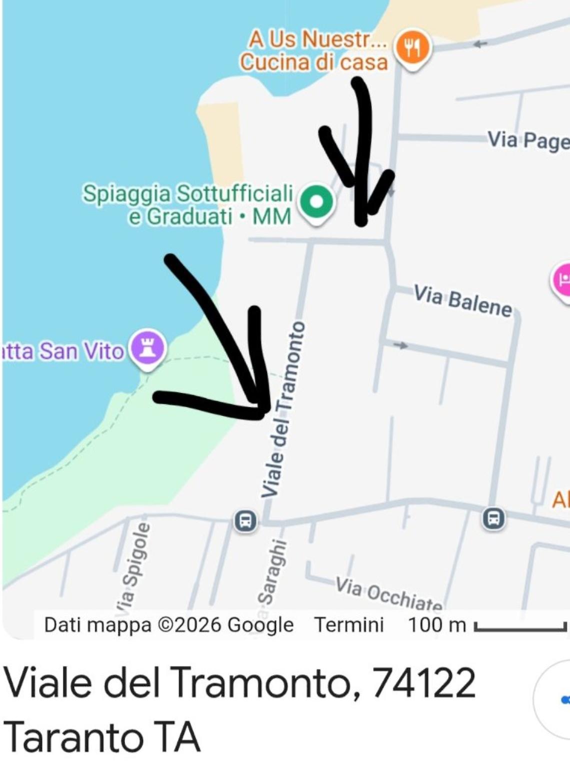 Viale del Tramonto dissestato, appello dei residenti per il rifacimento dell&rsquo;asfalto