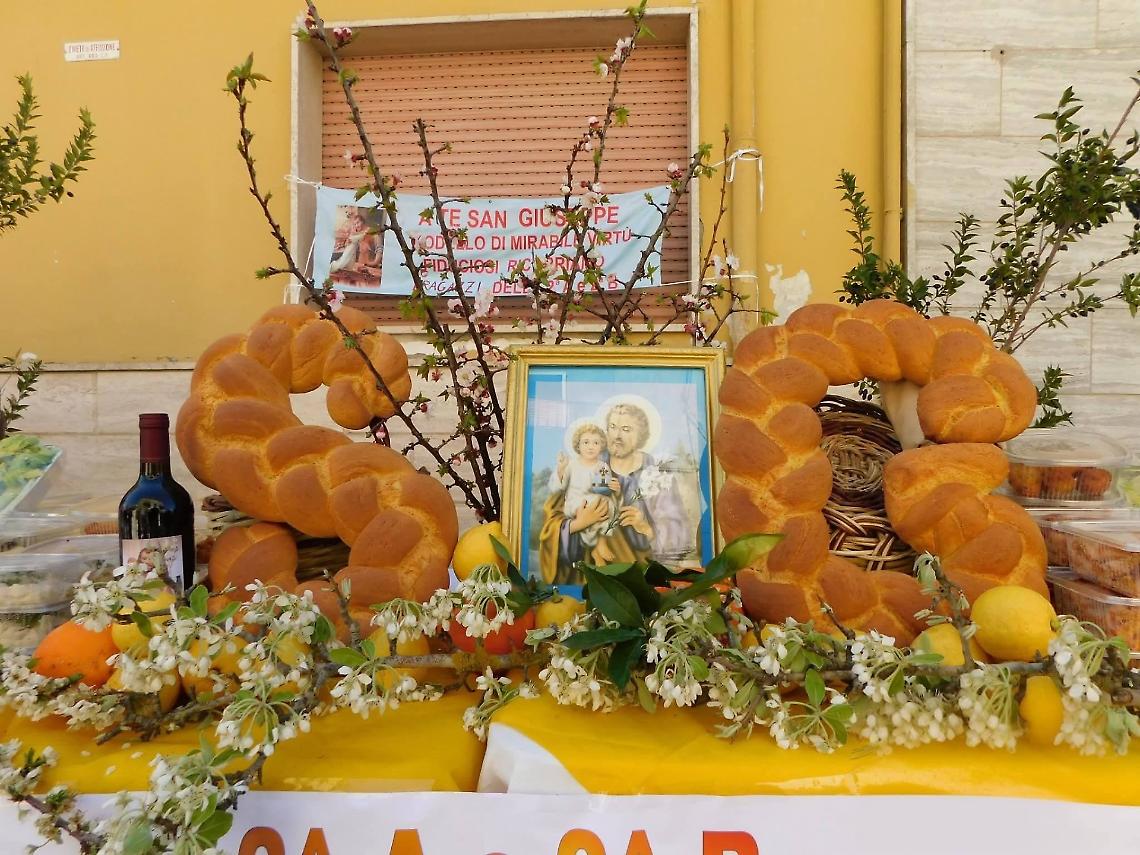 Fragagnano celebra San Giuseppe tra fede, fal&ograve; e tradizione