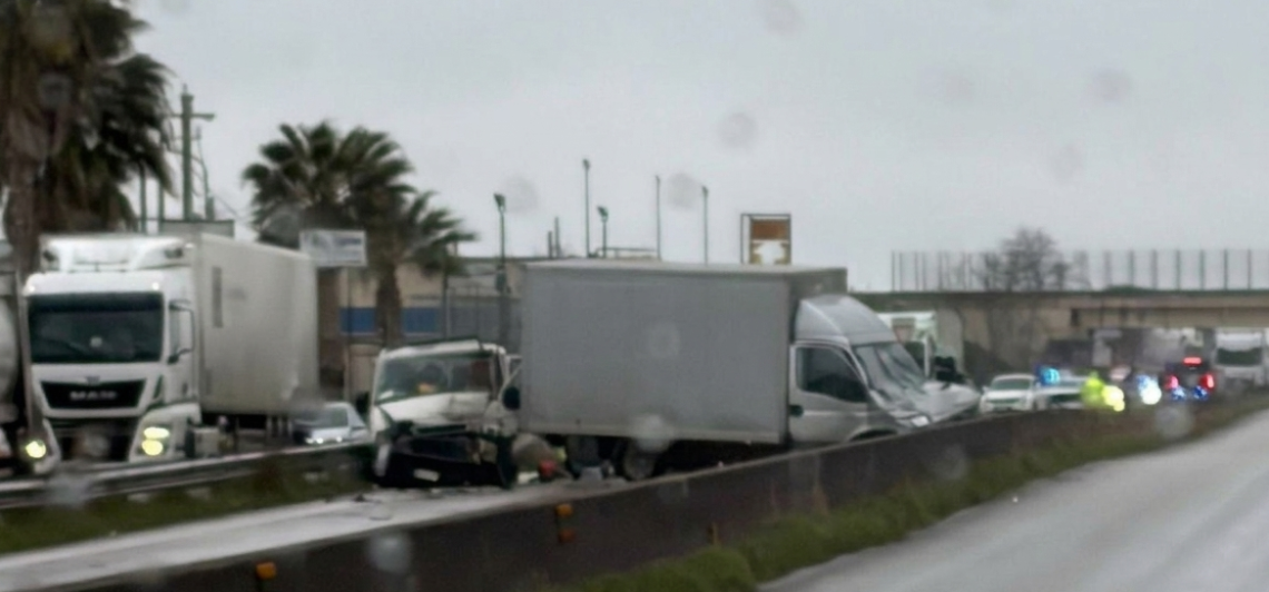 L'incidente sulla SP 231, ex 98 in direzione Bari ad Andria - foto di Bit Live, la vostra voce