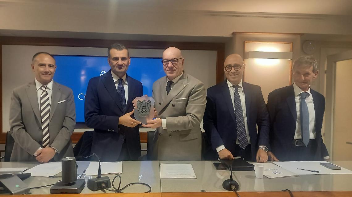 Da sin.: Vito Messi, Antonio Decaro, Salvatore Toma, Piero Bitetti ed Eugenio Di Sciascio