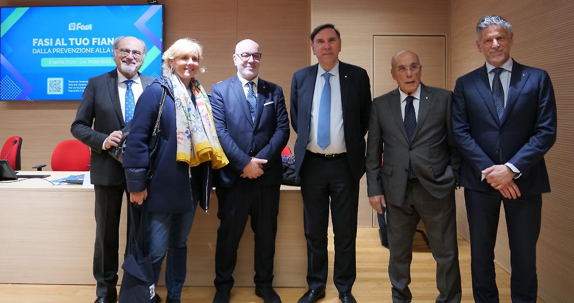 Da sin.: Piero Conversano, Lea Cosentino, Salvatore Toma, Daniele Damele, Michele Conte e Fabio Pengo