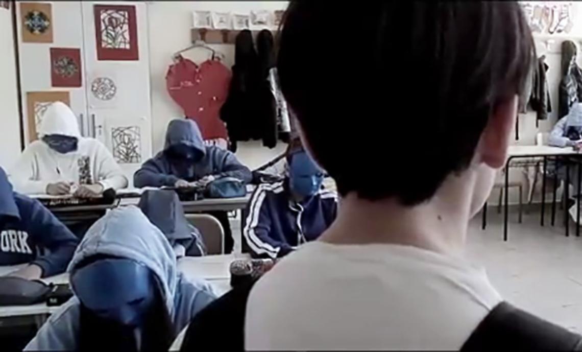 Una scena della pellicola &ldquo;Oltre il vetro&rdquo;