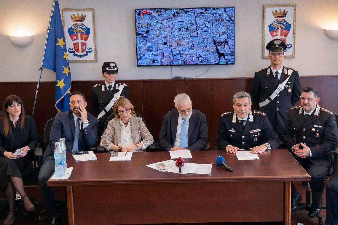 La conferenza stampa dopo gli arresti per l'omicidio dell'imprenditore edile