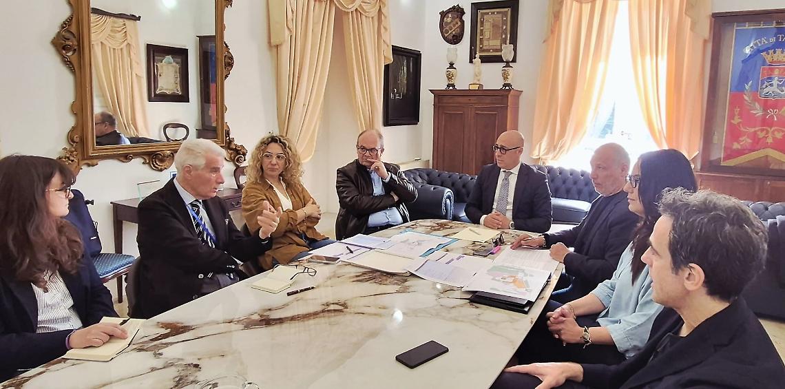 Pug, riparte il percorso: incontro tra Bitetti e Karrer