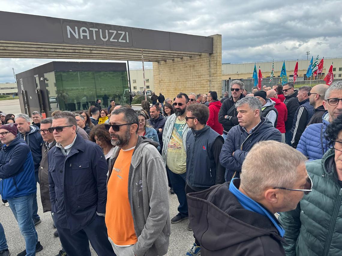 Vertenza Natuzzi, i sindacati scrivono ai parlamentari: &ldquo;A rischio fino a 900 posti di lavoro&rdquo;
