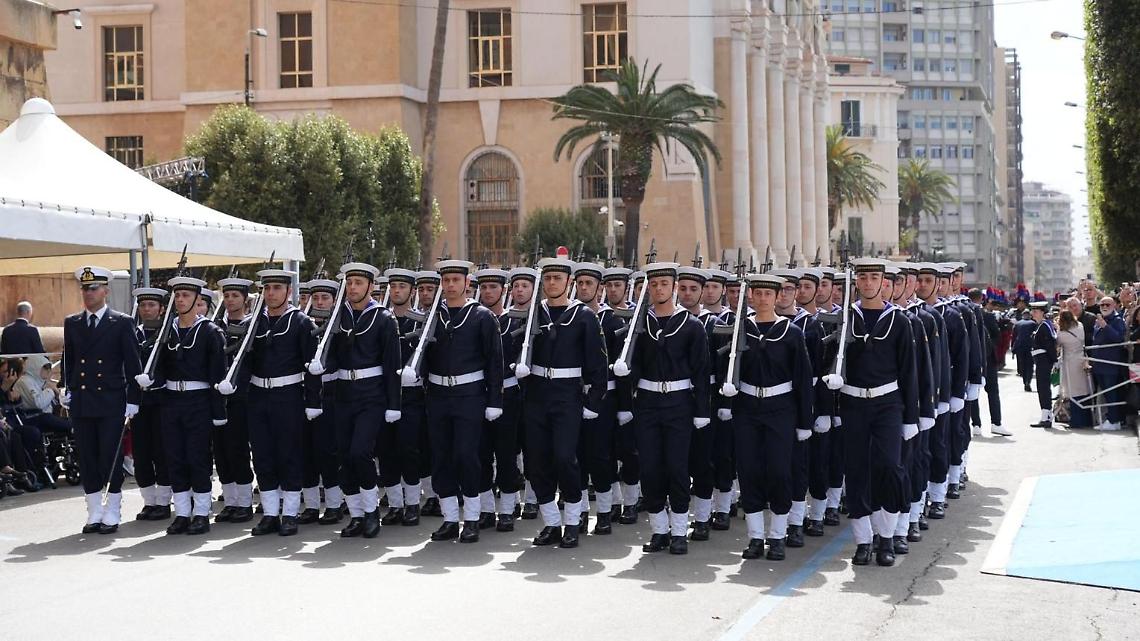Il giuramento degli allievi della Marina Militare - foto di Marika Cosa