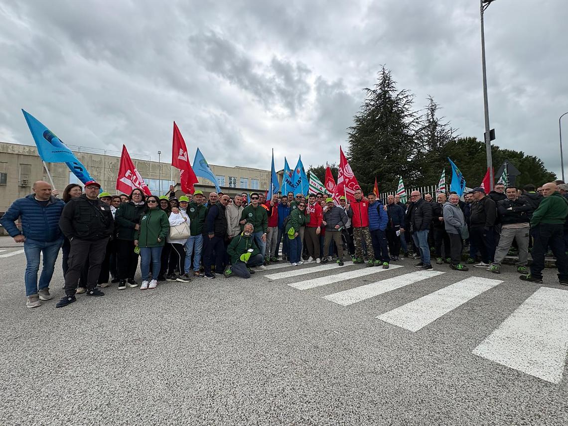 La mobilitazione dei lavoratori della Natuzzi