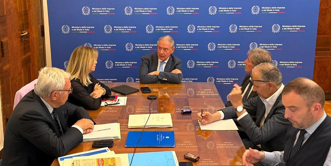 Il vertice a Roma sulla vertenza Natuzzi