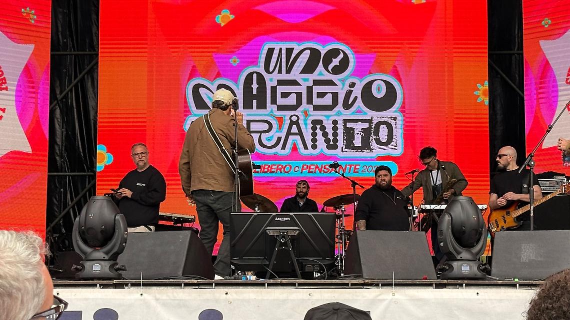 In migliaia al Concertone dell&rsquo;Uno Maggio Libero e Pensante - foto di Francesco Manfuso