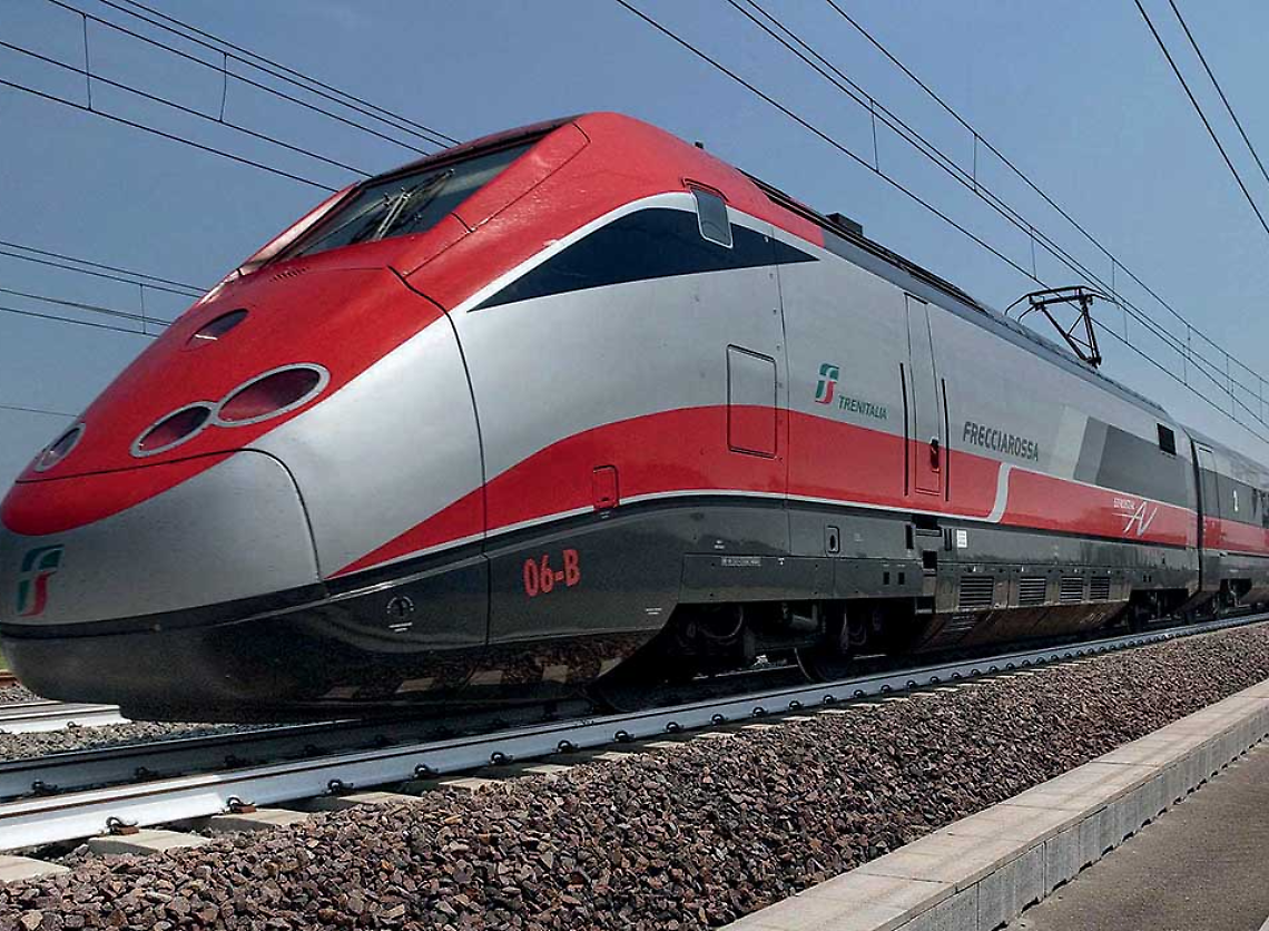 Treno Freccia Rossa