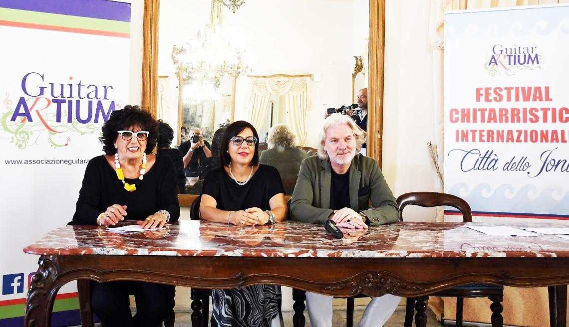 Carmen Motolese, Ivana Oliva e Fabiano Marti