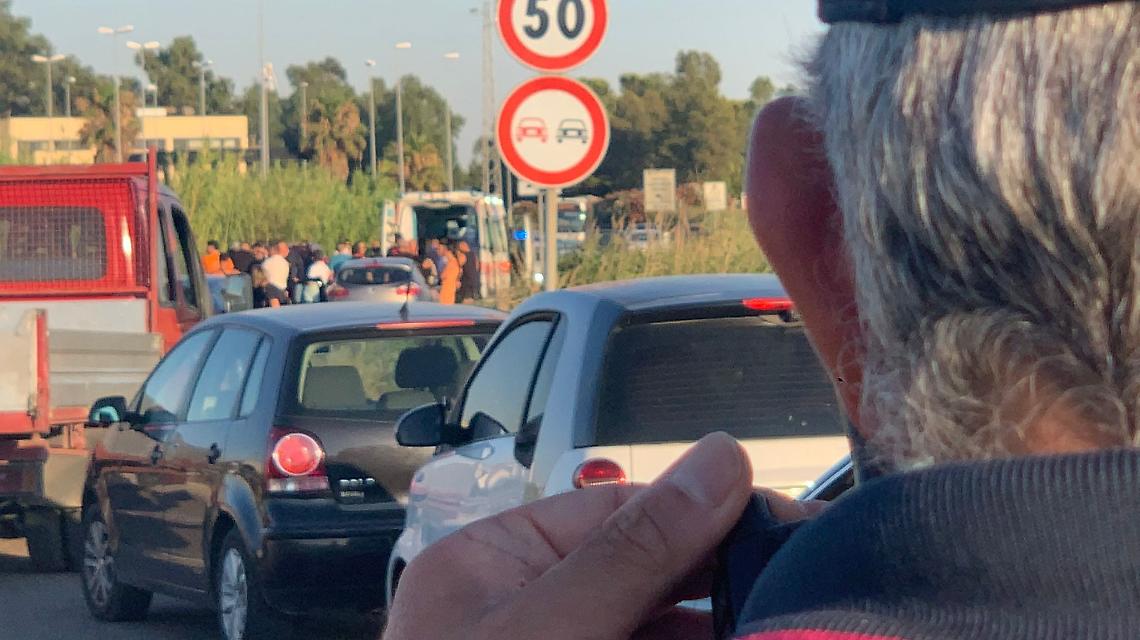 Moto fuori strada, un 17enne muore sul colpo