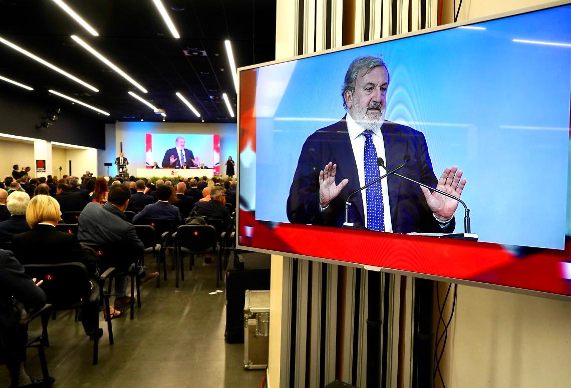 Michele Emiliano inaugura la Fiera del Levante