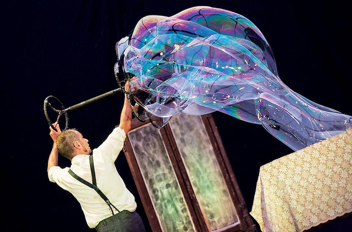 Una domenica tra acqua, bolle e sapone