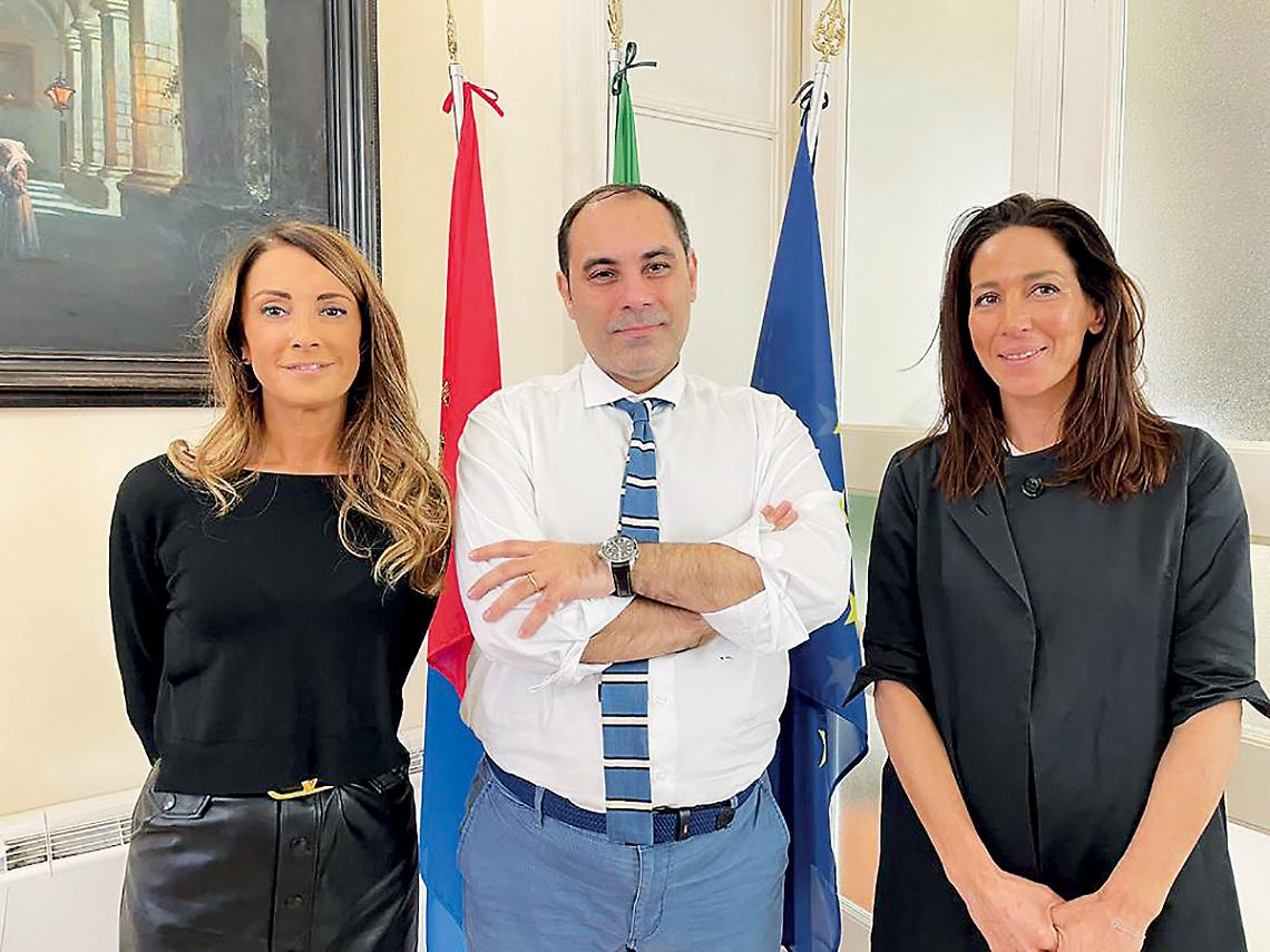 L&rsquo;assessore Laura Di Santo, il sindaco Rinaldo Melucci, l&rsquo;avvocato Alessandra Tracuzzi