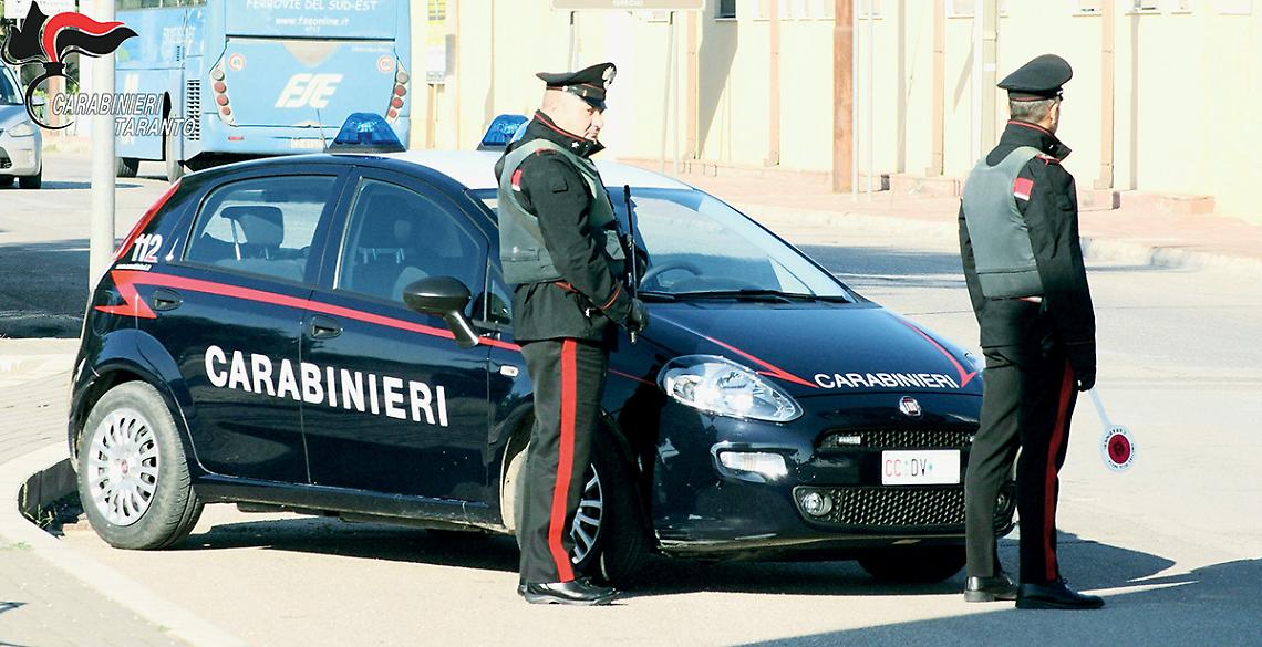Un posto di blocco dei carabinieri