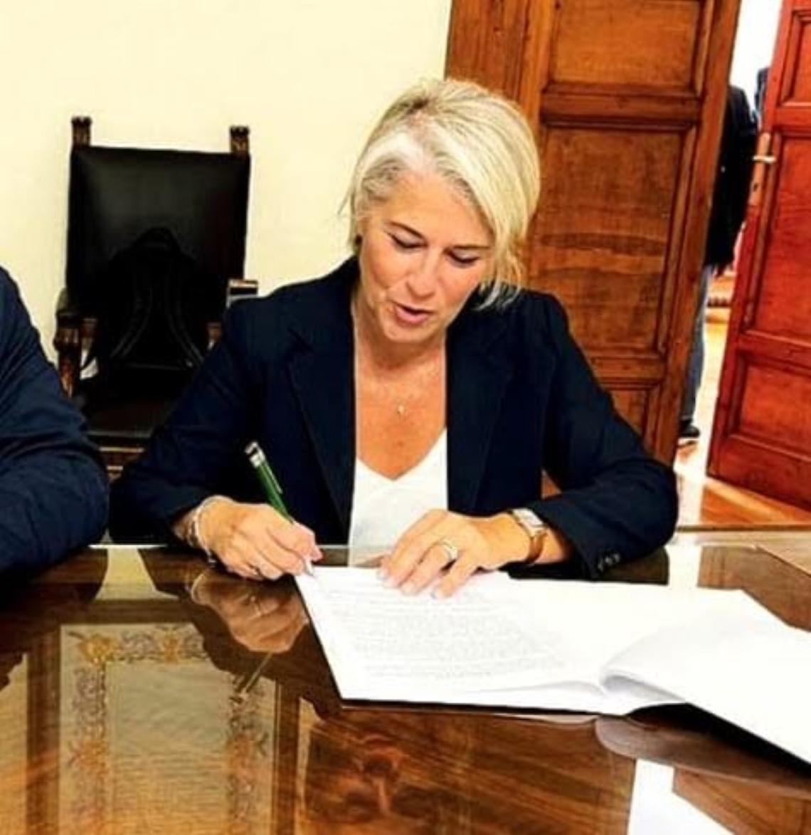 La firma del commissario della Zes Ionica Floriana Gallucci