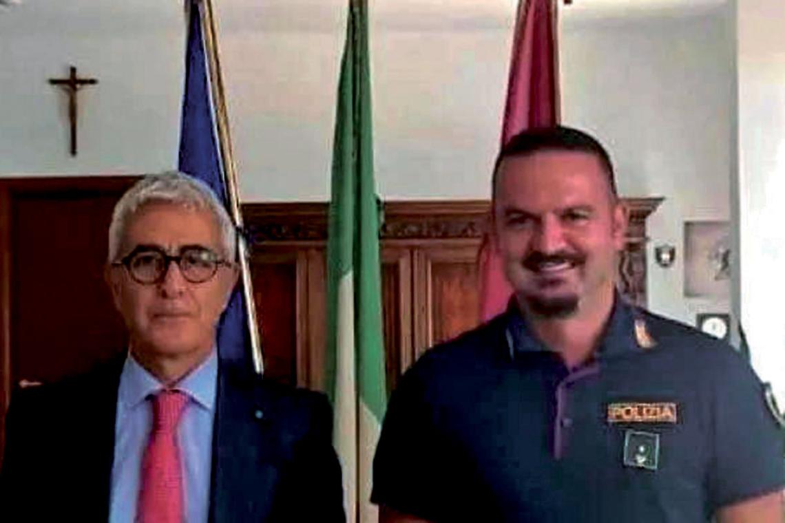 Il sovintendente Biagio Tagliente con il questore Massimo Gambino