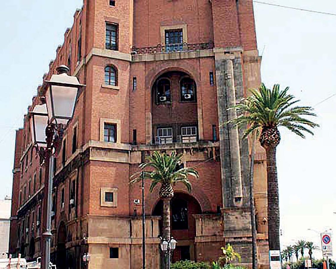 La sede della Provincia  di Taranto
