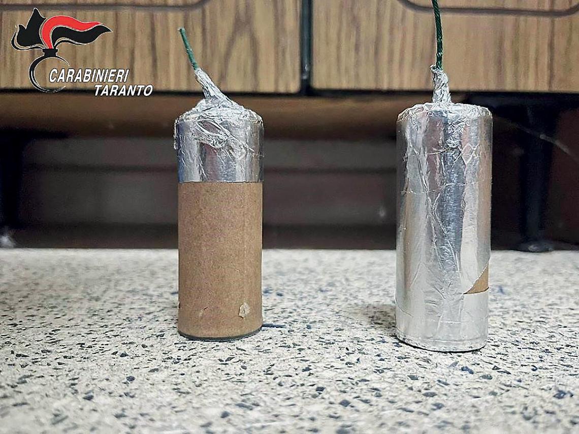 Droga e bombe in casa, scatta l&rsquo;arresto