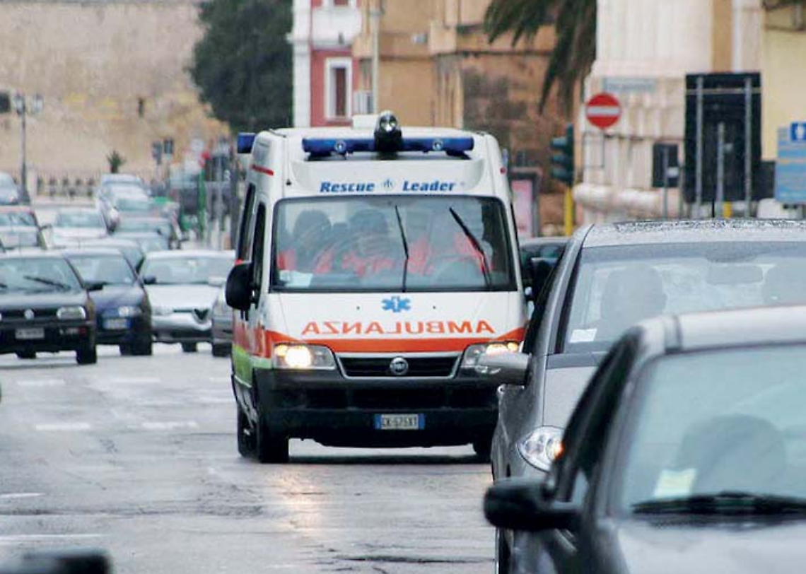 Una ambulanza del 118