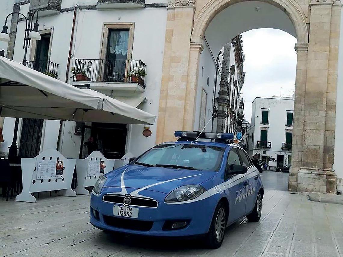 Polizia di Stato 31enne arrestato