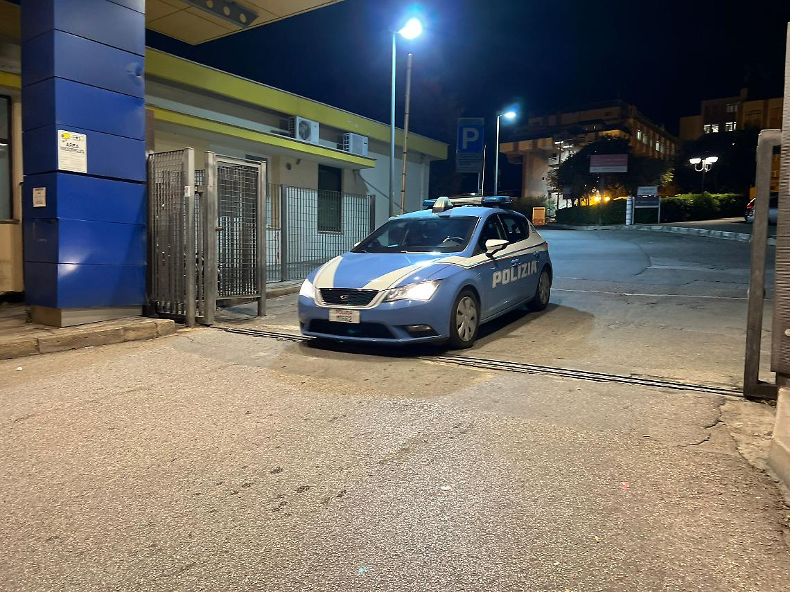 Sparatoria nella notte, ferito un 24enne in via Papa Pio XII- foto di Francesco Manfuso