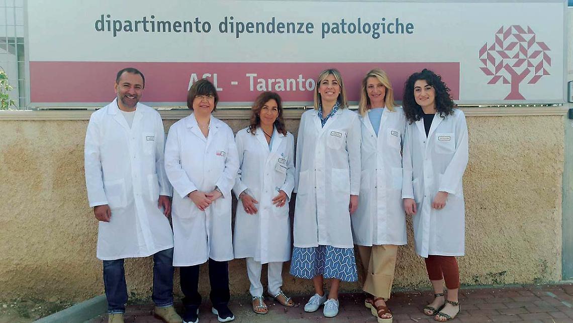 Il team “Dipendenze Patologiche” dell’Asl di Taranto
